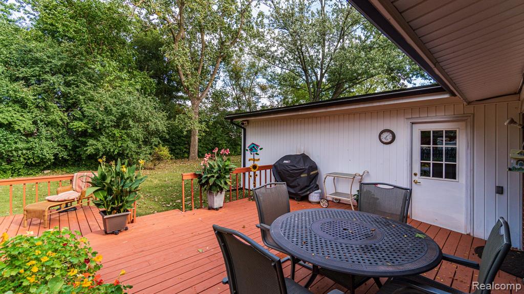 28012 Ridgebrook Road Farmington Hills, MI 48334 - Photo 42 of 43