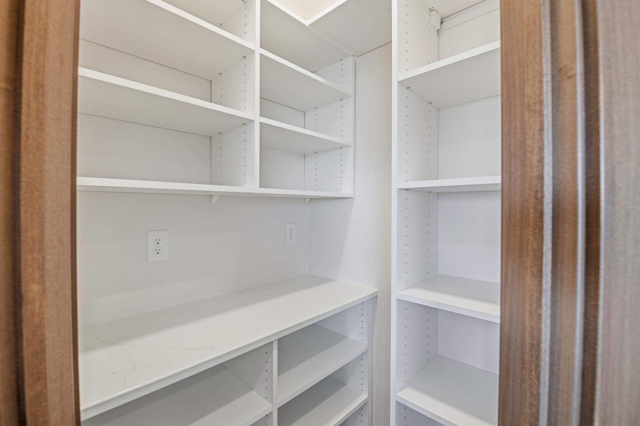 1851 London Road Green Bay, WI 54311 - Photo 22 of 40 Gallery Image 22