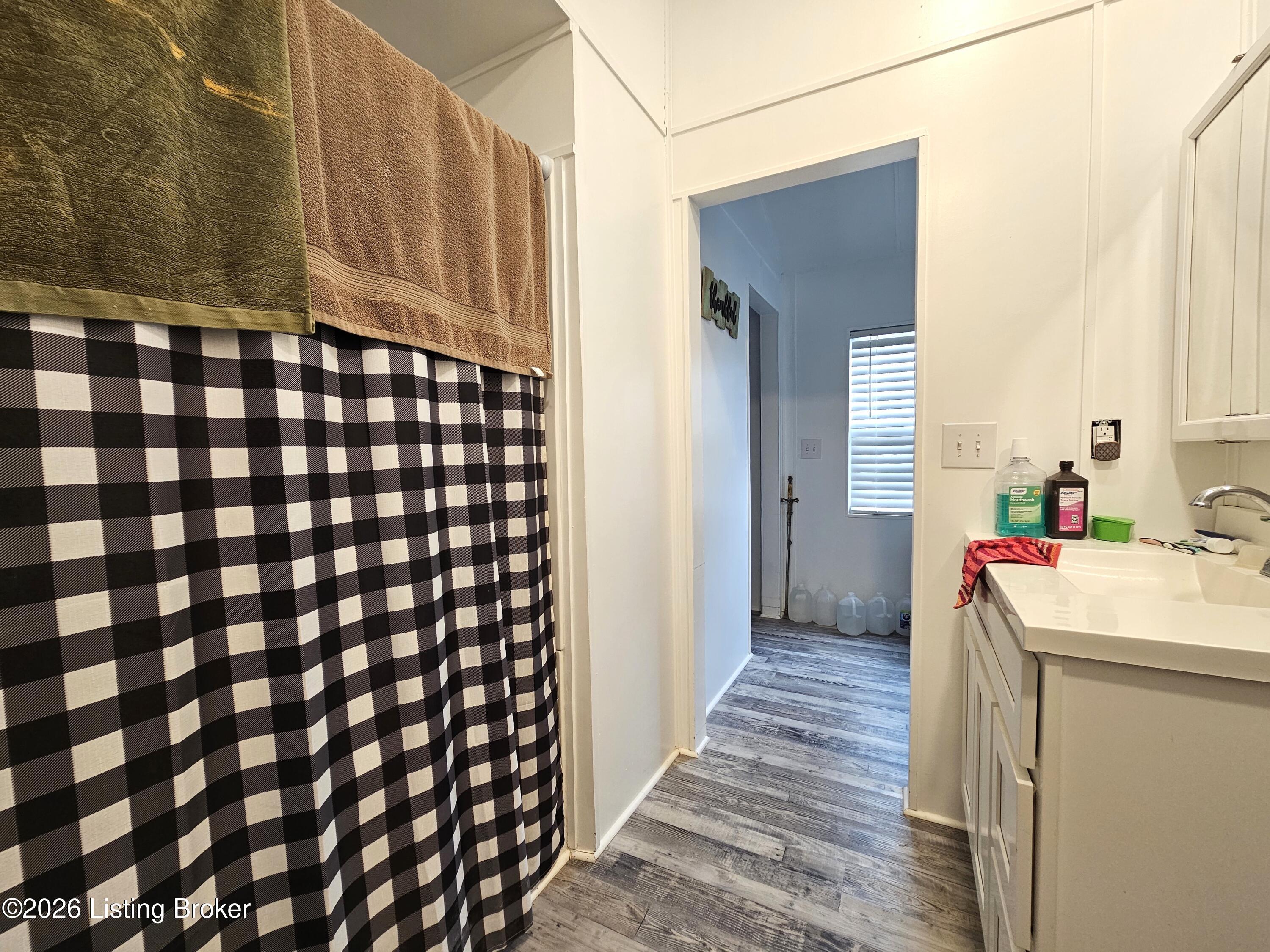 122 Apache Trace Falls Of Rough, KY 40119 - Photo 71 of 80 Tiny home bathroom 2