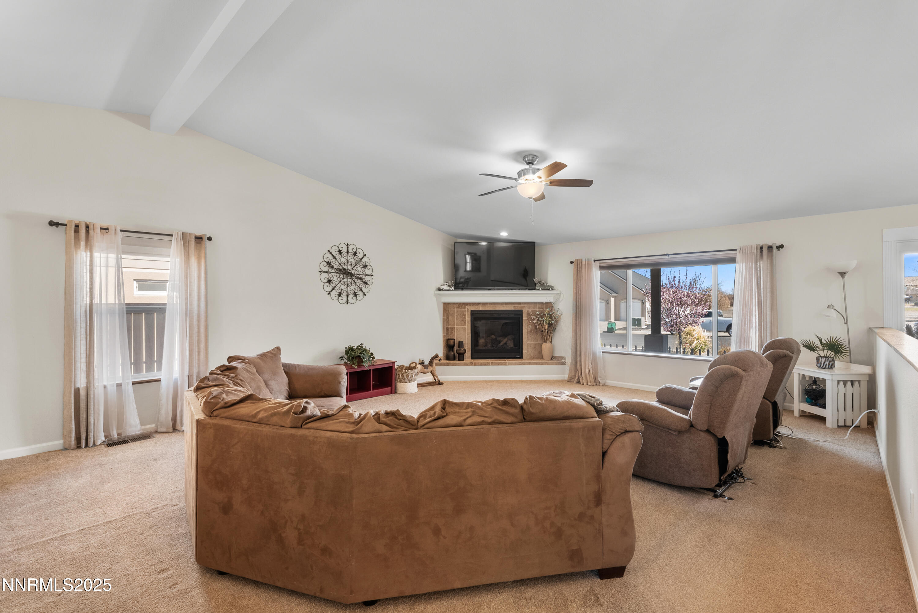 1129 Dixie Lane Fernley, NV 89408 - Photo 7 of 46 1129 Dixie Ln-106