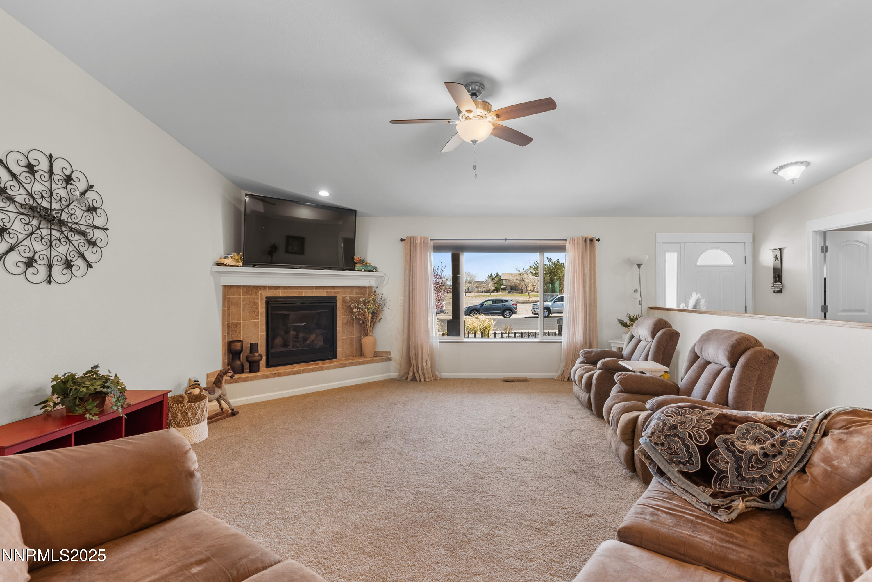 1129 Dixie Lane Fernley, NV 89408 - Photo 9 of 46 1129 Dixie Ln-108