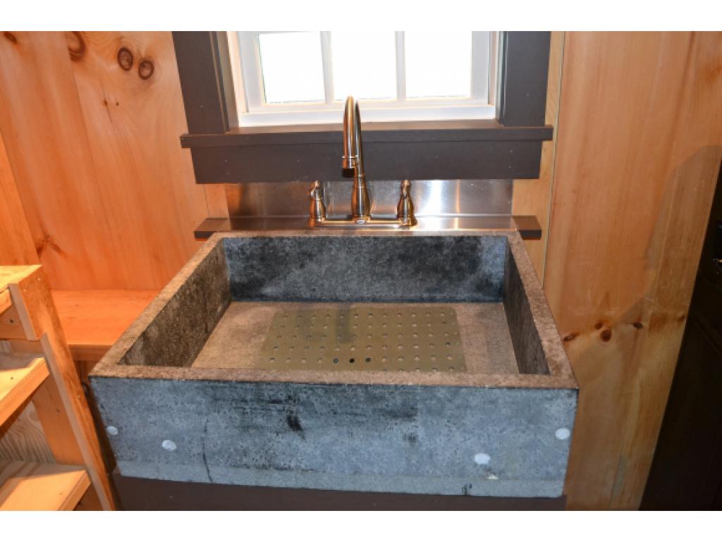 64 Clement Road West Topsham, VT 05086 - Photo 8 of 38