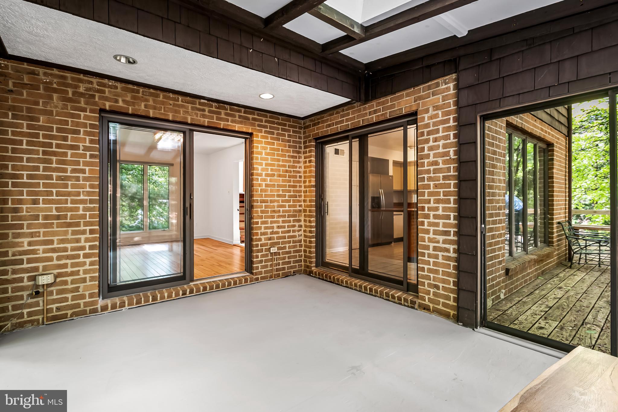 1102 Bryn Mawr Road Baltimore, MD 21210 - Photo 20 of 66