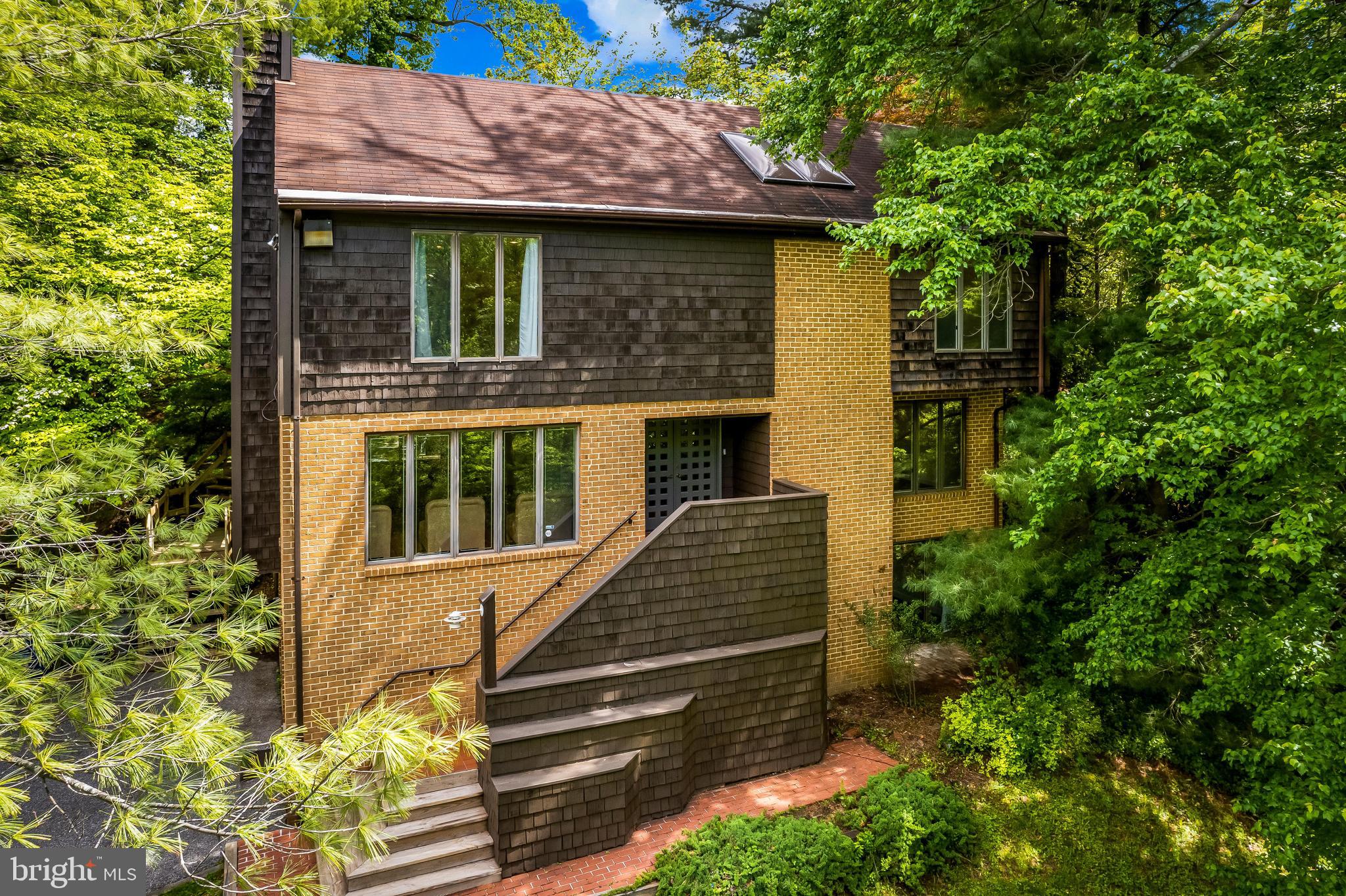 1102 Bryn Mawr Road Baltimore, MD 21210 - Photo 2 of 66