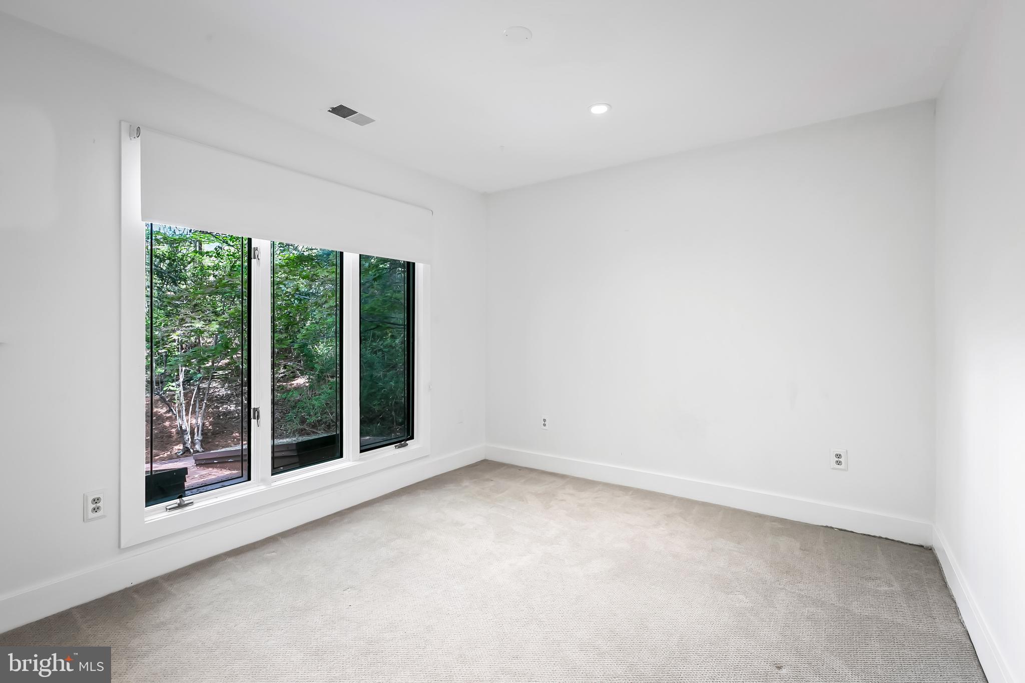 1102 Bryn Mawr Road Baltimore, MD 21210 - Photo 27 of 66