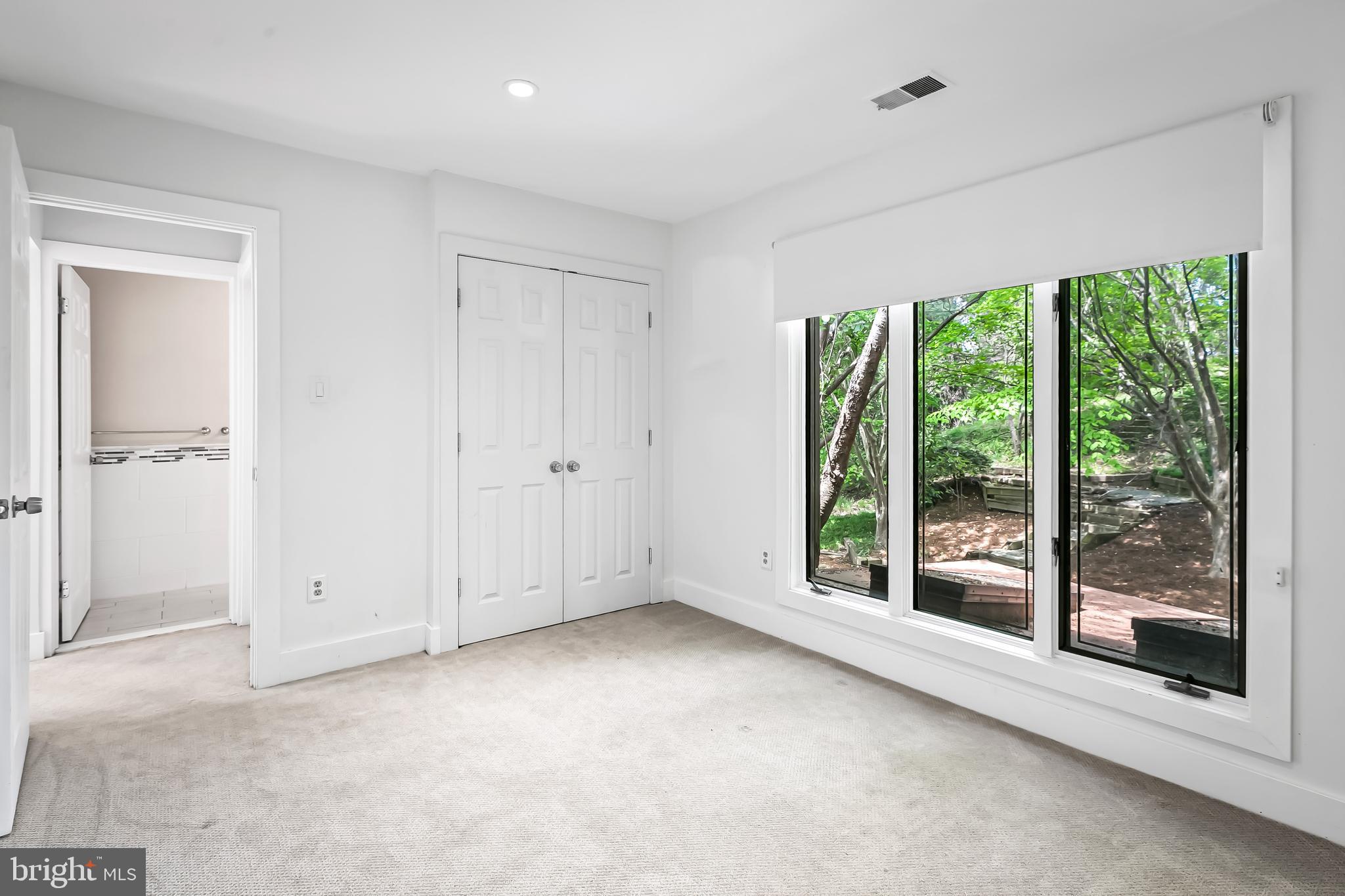 1102 Bryn Mawr Road Baltimore, MD 21210 - Photo 28 of 66