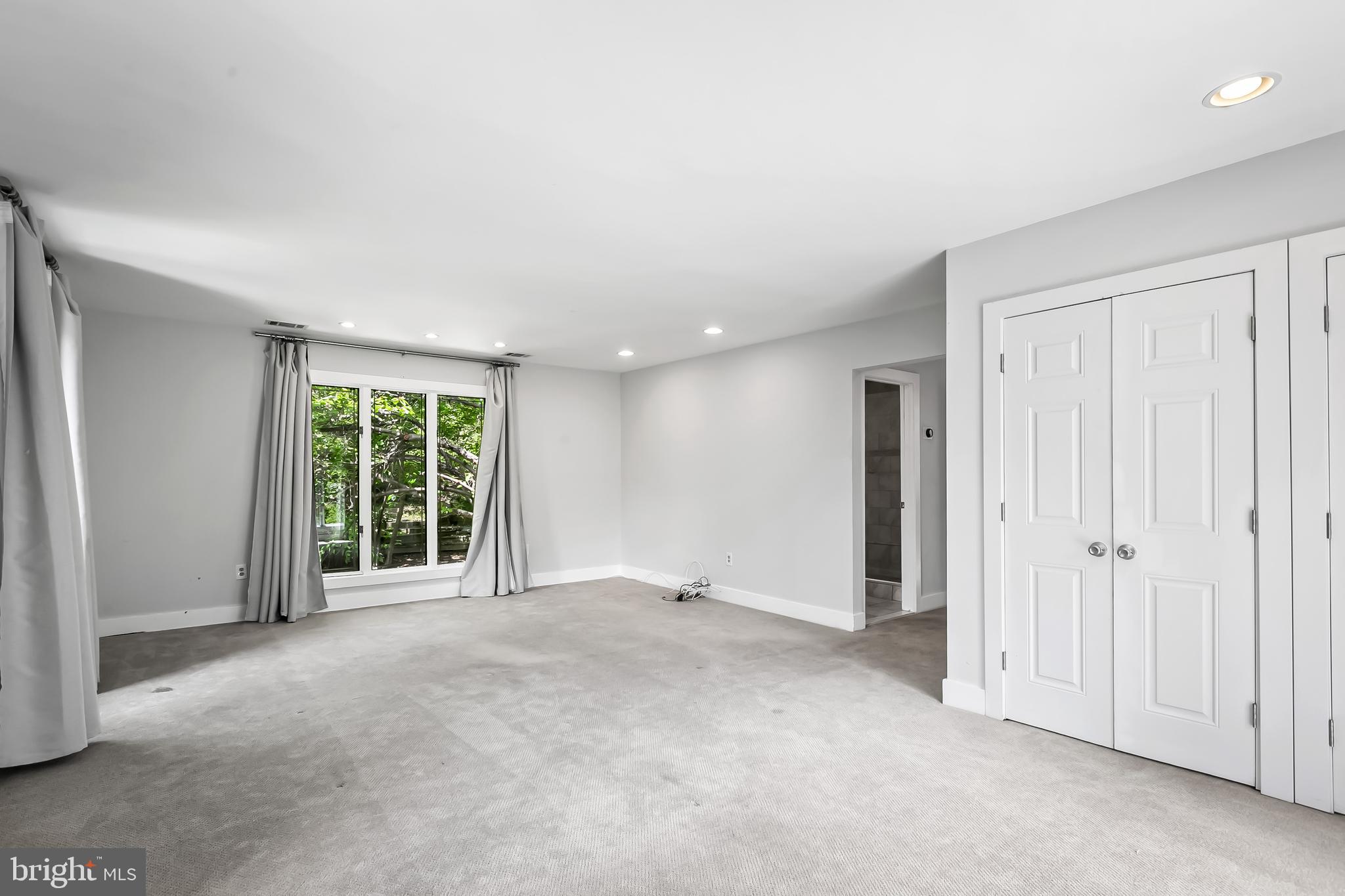 1102 Bryn Mawr Road Baltimore, MD 21210 - Photo 31 of 66