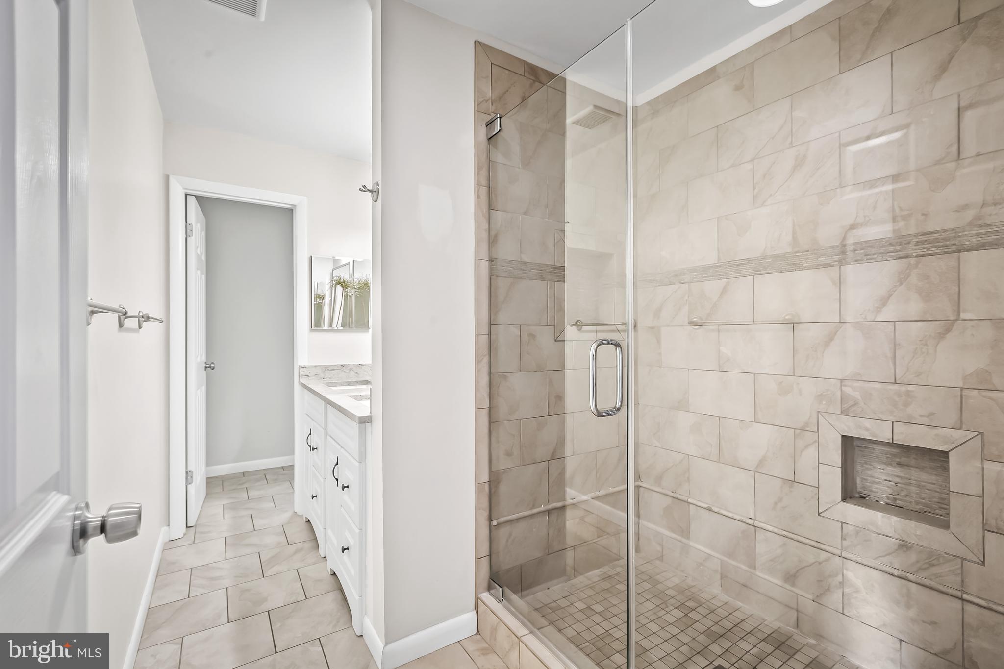 1102 Bryn Mawr Road Baltimore, MD 21210 - Photo 33 of 66