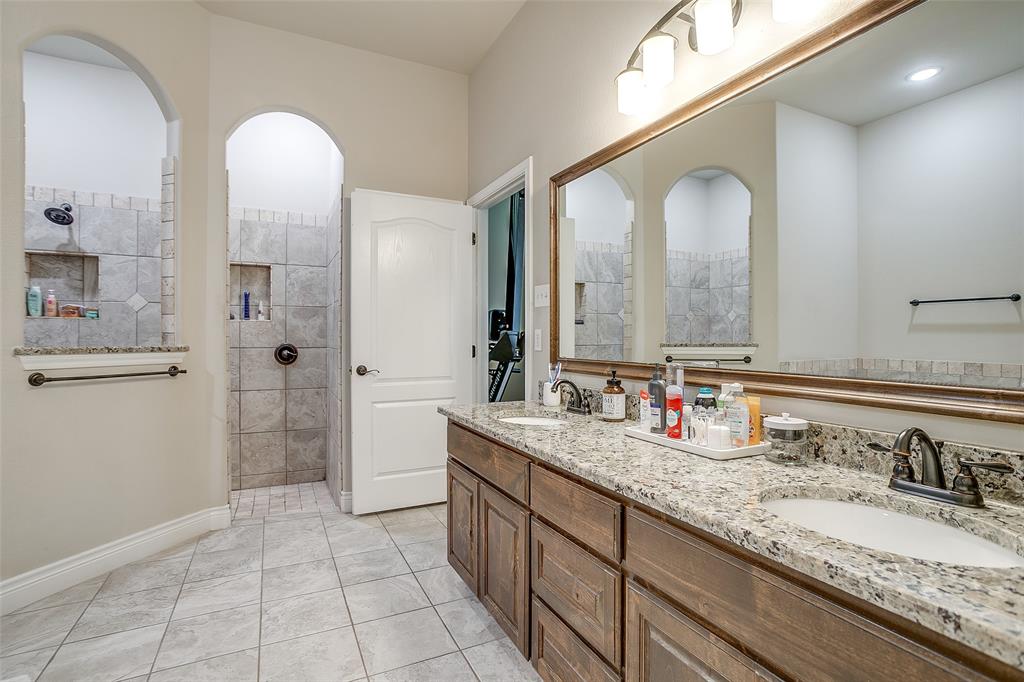 203 County Road 4221 Decatur, TX 76234 - Photo 16 of 40