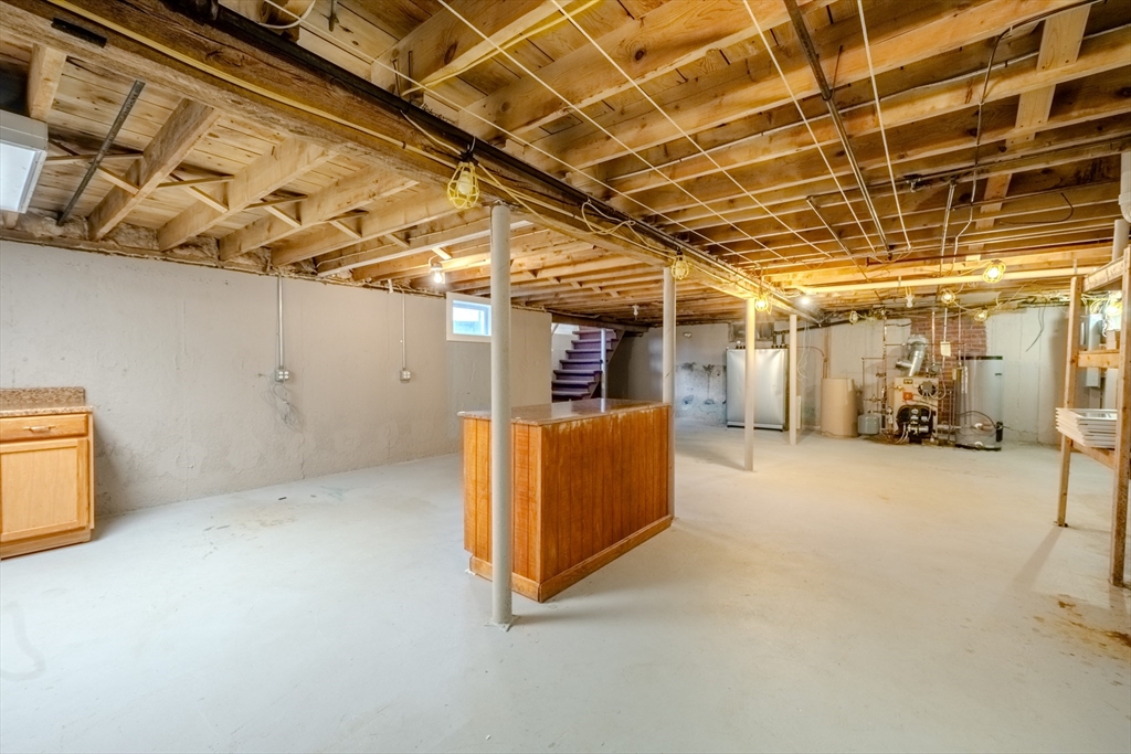 46 Burnham Road Lowell, MA 01852 - Photo 19 of 31 Gallery Image 19