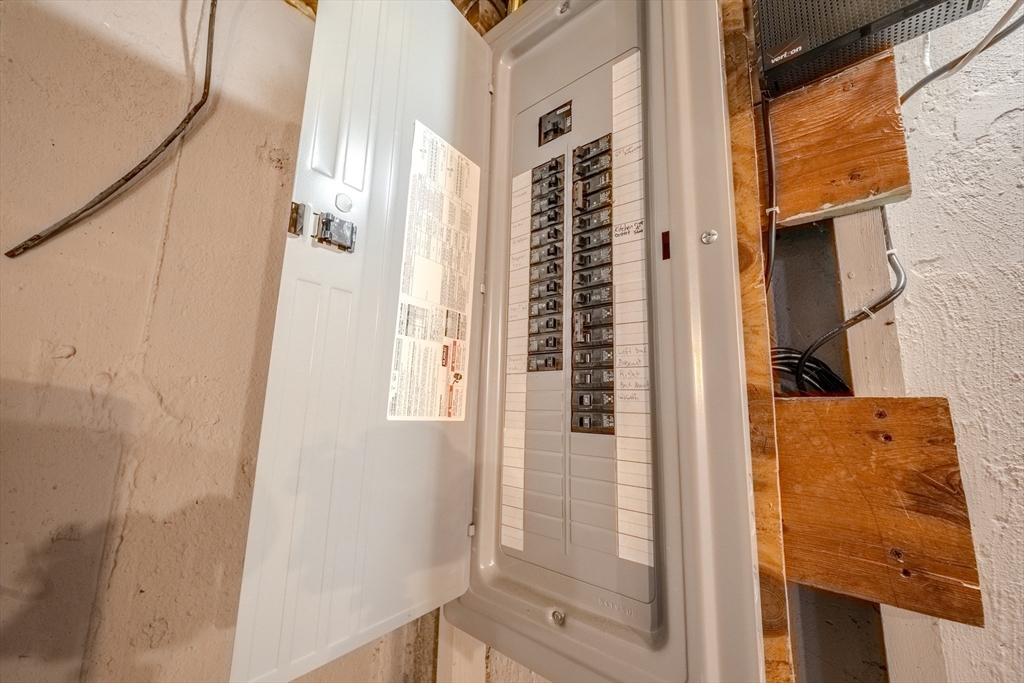 46 Burnham Road Lowell, MA 01852 - Photo 20 of 31 Gallery Image 20