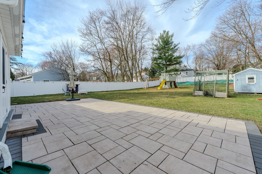 46 Burnham Road Lowell, MA 01852 - Photo 23 of 31 Gallery Image 23