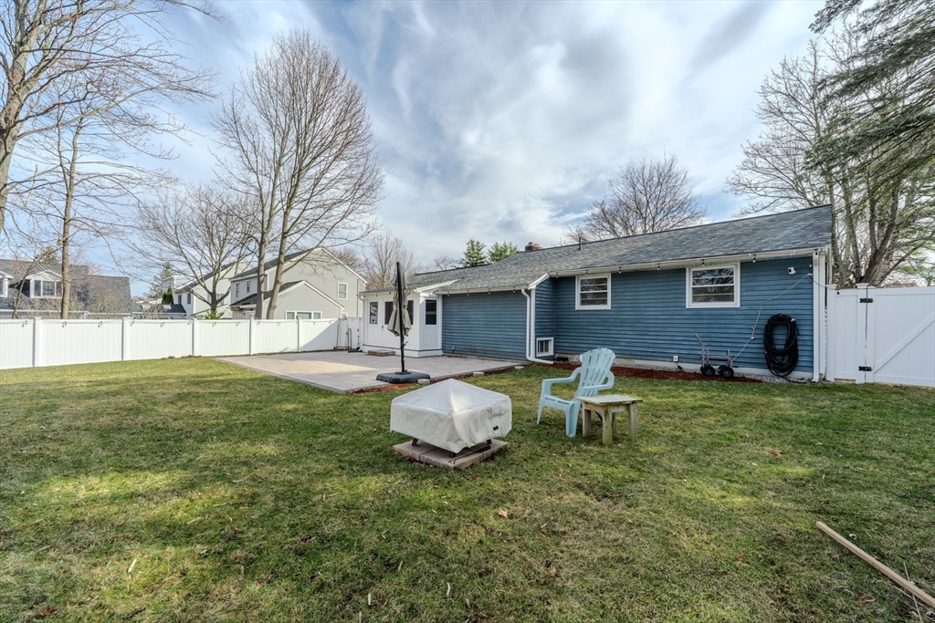 46 Burnham Road Lowell, MA 01852 - Photo 25 of 31 Gallery Image 25