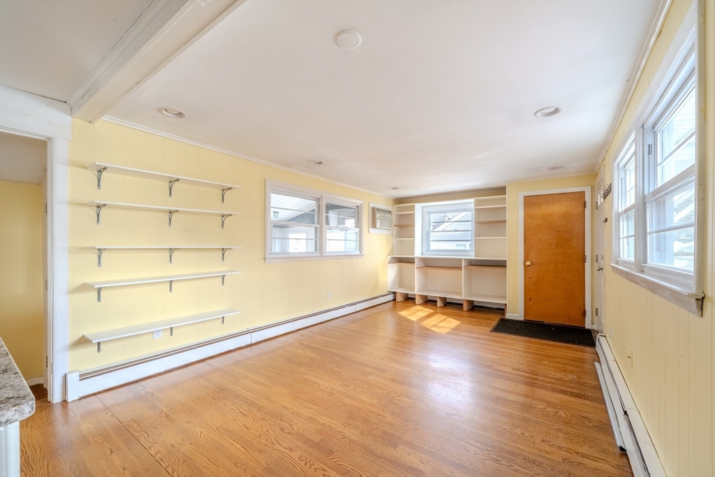46 Burnham Road Lowell, MA 01852 - Photo 10 of 31 Gallery Image 10