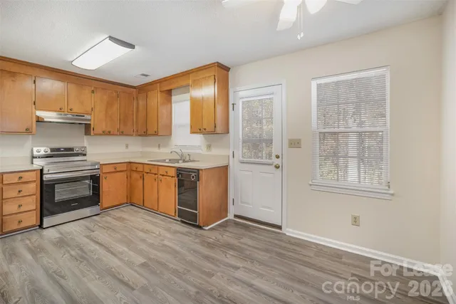 $1,450 | 290 Southcircle Drive Northwest, Concord, NC 28027