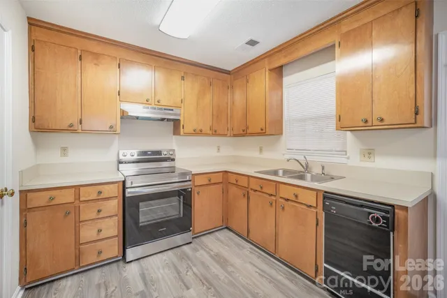 $1,450 | 290 Southcircle Drive Northwest, Concord, NC 28027