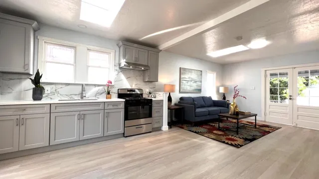 $999,000 | 1729 28th Avenue, Oakland, CA 94601