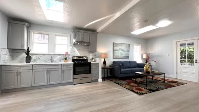 $999,000 | 1729 28th Avenue, Oakland, CA 94601