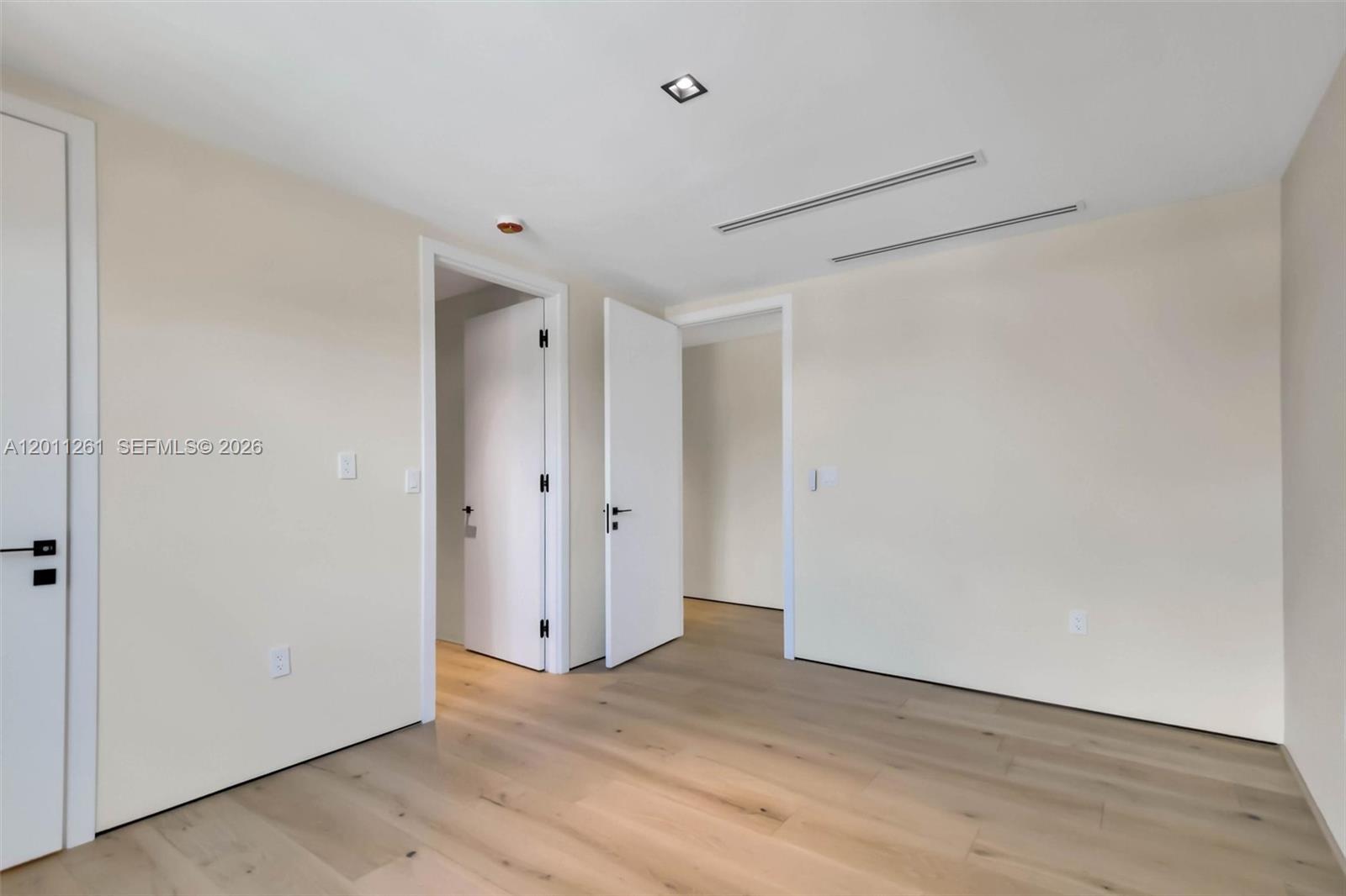 135 Southwest 29th Road Miami, FL 33129 - Photo 50 of 74