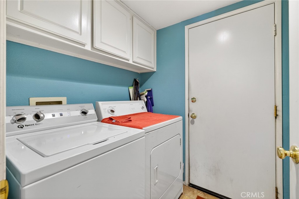 807 Lomond Drive Riverside, CA 92508 - Photo 26 of 47 First floor laundry room is also entrance to garage from inside.