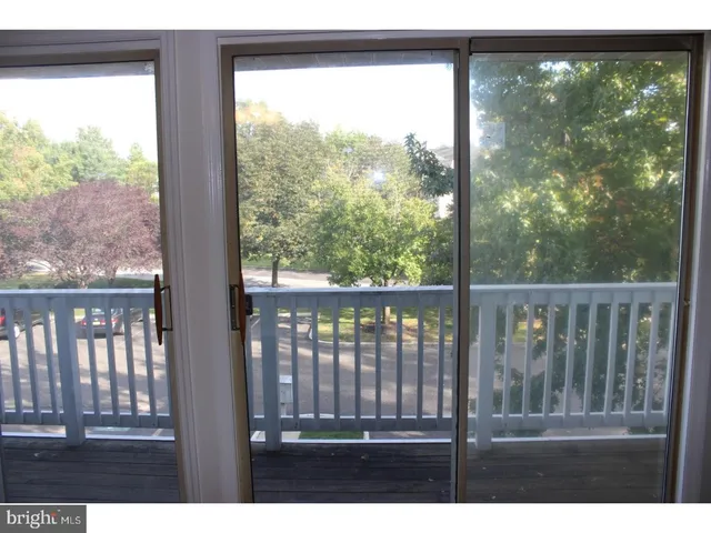 $199,700 | 189 Kenwood Drive, Sicklerville, NJ 08081