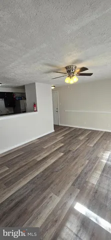 $199,700 | 189 Kenwood Drive, Sicklerville, NJ 08081