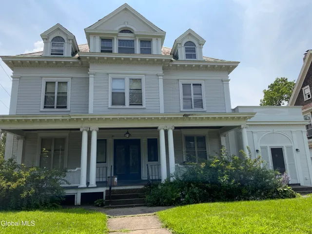 $1,500 | 1238 Union Street, Unit 4, Schenectady, NY 12308