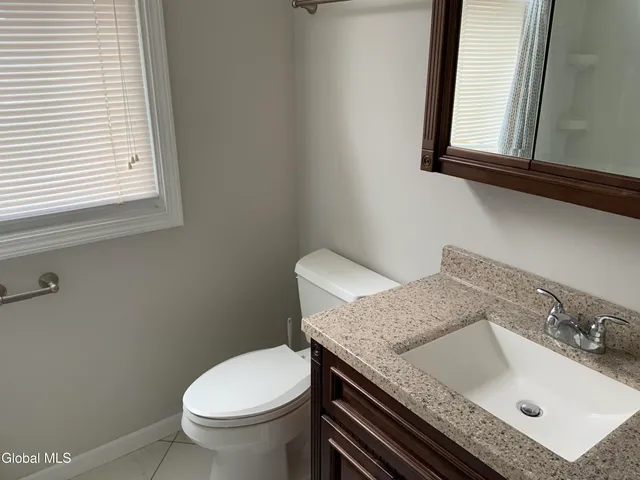 $1,500 | 1238 Union Street, Unit 4, Schenectady, NY 12308