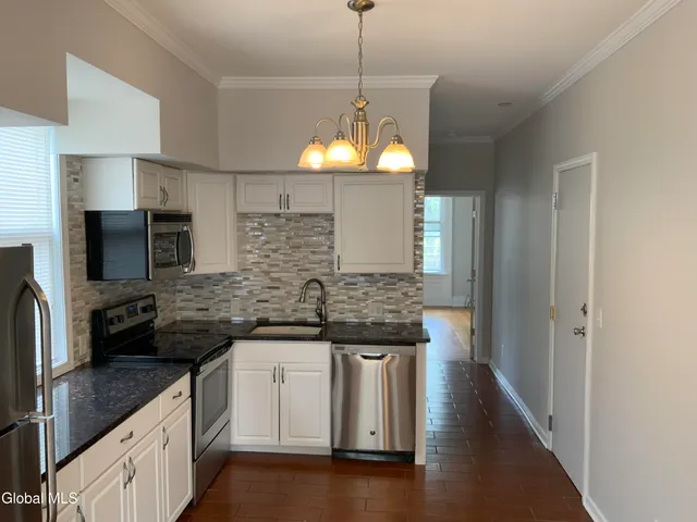 $1,500 | 1238 Union Street, Unit 4, Schenectady, NY 12308