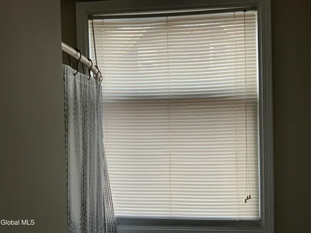 $1,500 | 1238 Union Street, Unit 4, Schenectady, NY 12308