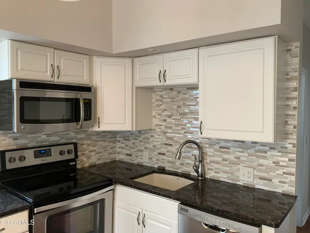 $1,500 | 1238 Union Street, Unit 4, Schenectady, NY 12308