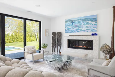 $2,800,000 | 1895 Pequash Avenue, Cutchogue, NY 11935
