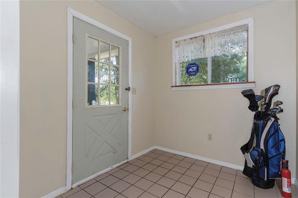 288 Linnwood Road Eighty Four, PA 15330 - Photo 20 of 25 Mud Room