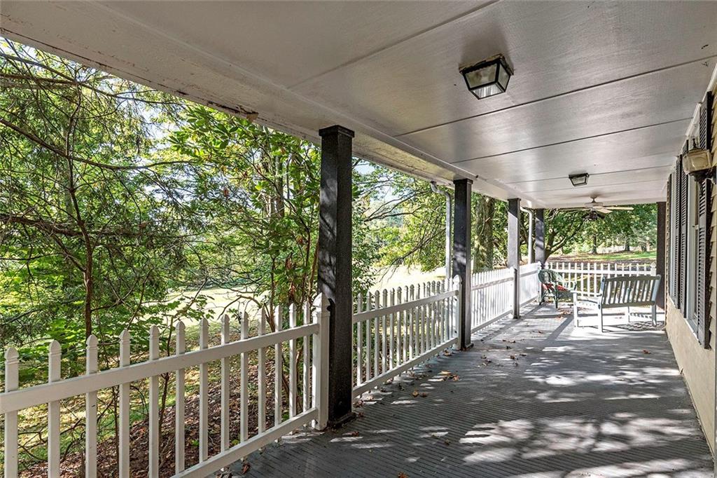 288 Linnwood Road Eighty Four, PA 15330 - Photo 3 of 25 Beautiful Front Porch!