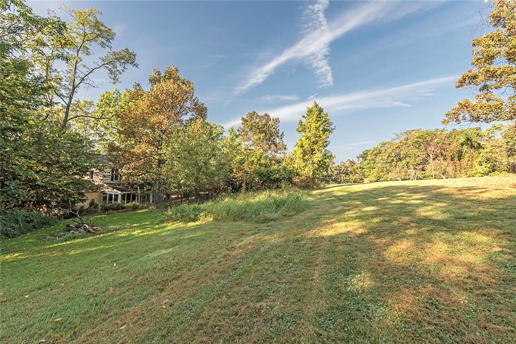 288 Linnwood Road Eighty Four, PA 15330 - Photo 8 of 25 Gallery Image 8