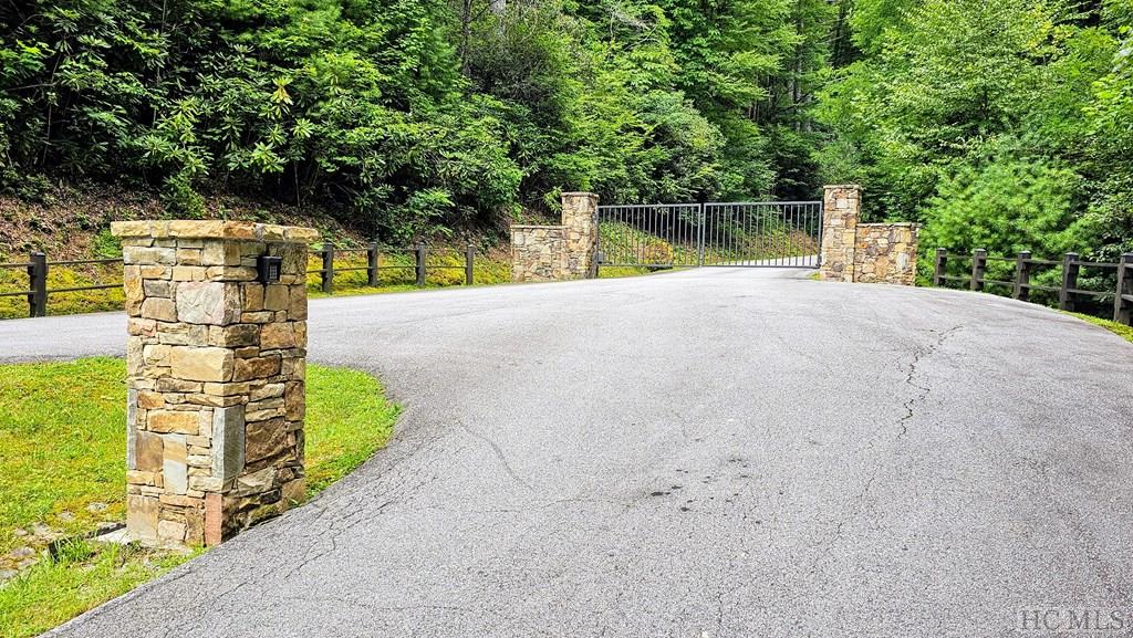 Tract B Easy Springs Road Sapphire, NC 28774 - Photo 5 of 16 Gallery Image 5
