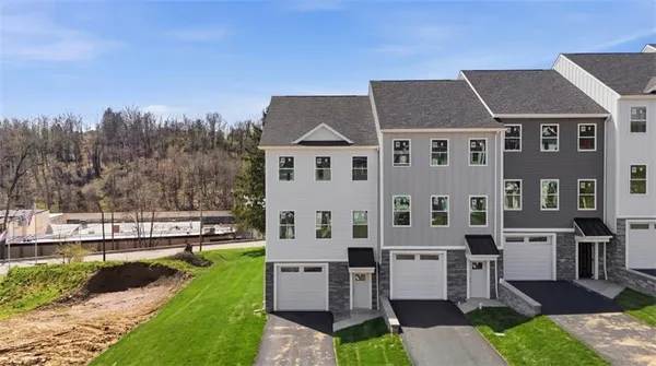 $289,999 | 117 Bella Vista Drive, Pittsburgh, PA 15236