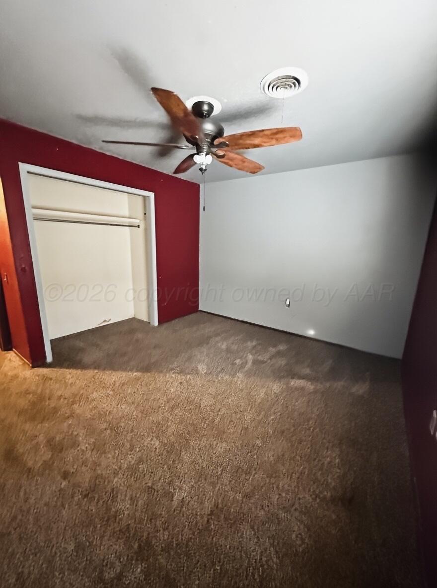 7811 Highway 86 Tulia, TX 79088 - Photo 17 of 19 a view of empty room