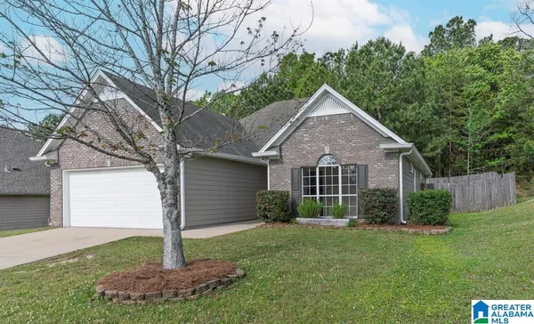 $1,700 | 512 Camden Cove Circle, Calera, AL 35040