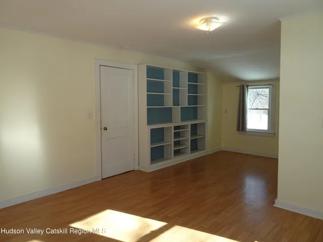 $2,900 | 963 Co Rte 19, Elizaville, NY 12523