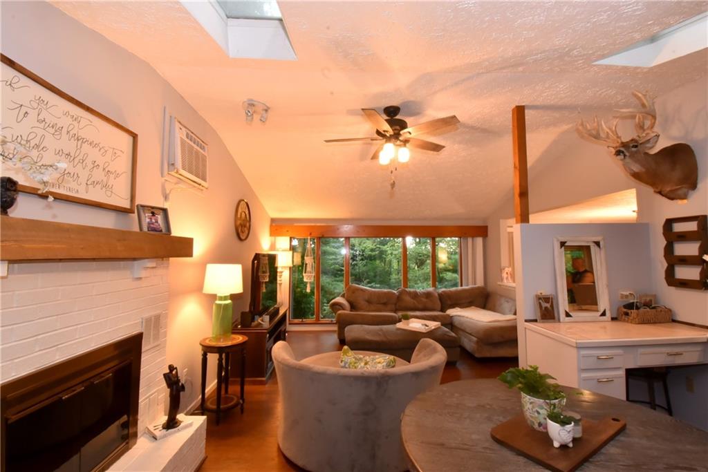 270 Kelly Road Washington, PA 15301 - Photo 4 of 25