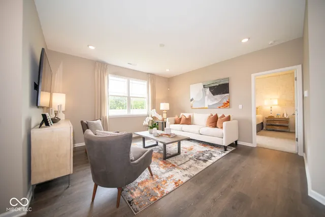 $379,900 | 3740 Marlowe Crk Drive, Clayton, IN 46118