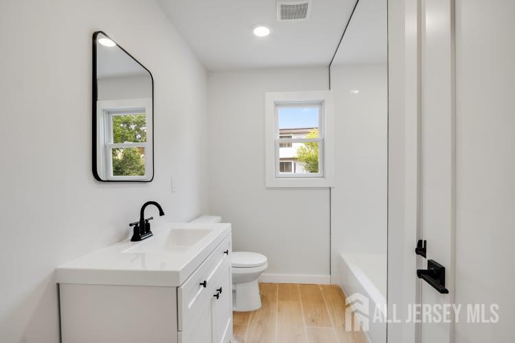 99 Craig Street Edison, NJ 08817 - Photo 17 of 38
