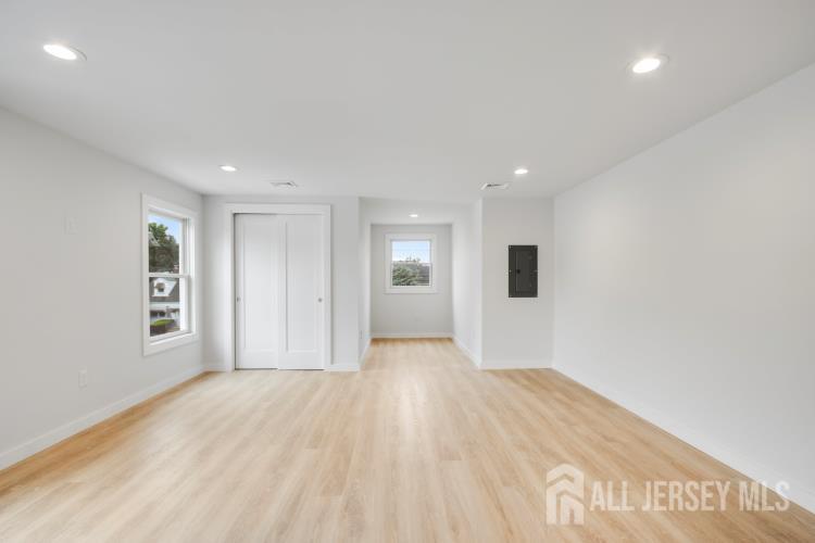 99 Craig Street Edison, NJ 08817 - Photo 23 of 38