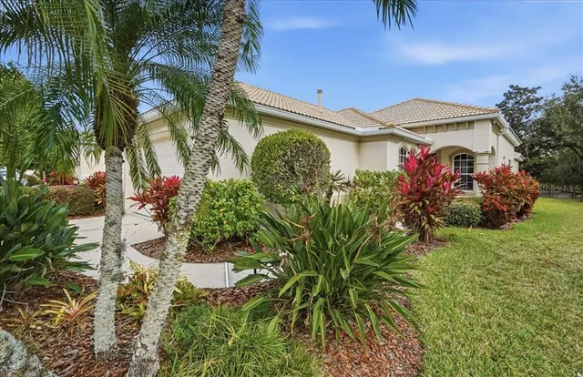$2,995 | 6055 Wingspan Way, Bradenton, FL 34203