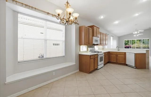 $2,995 | 6055 Wingspan Way, Bradenton, FL 34203