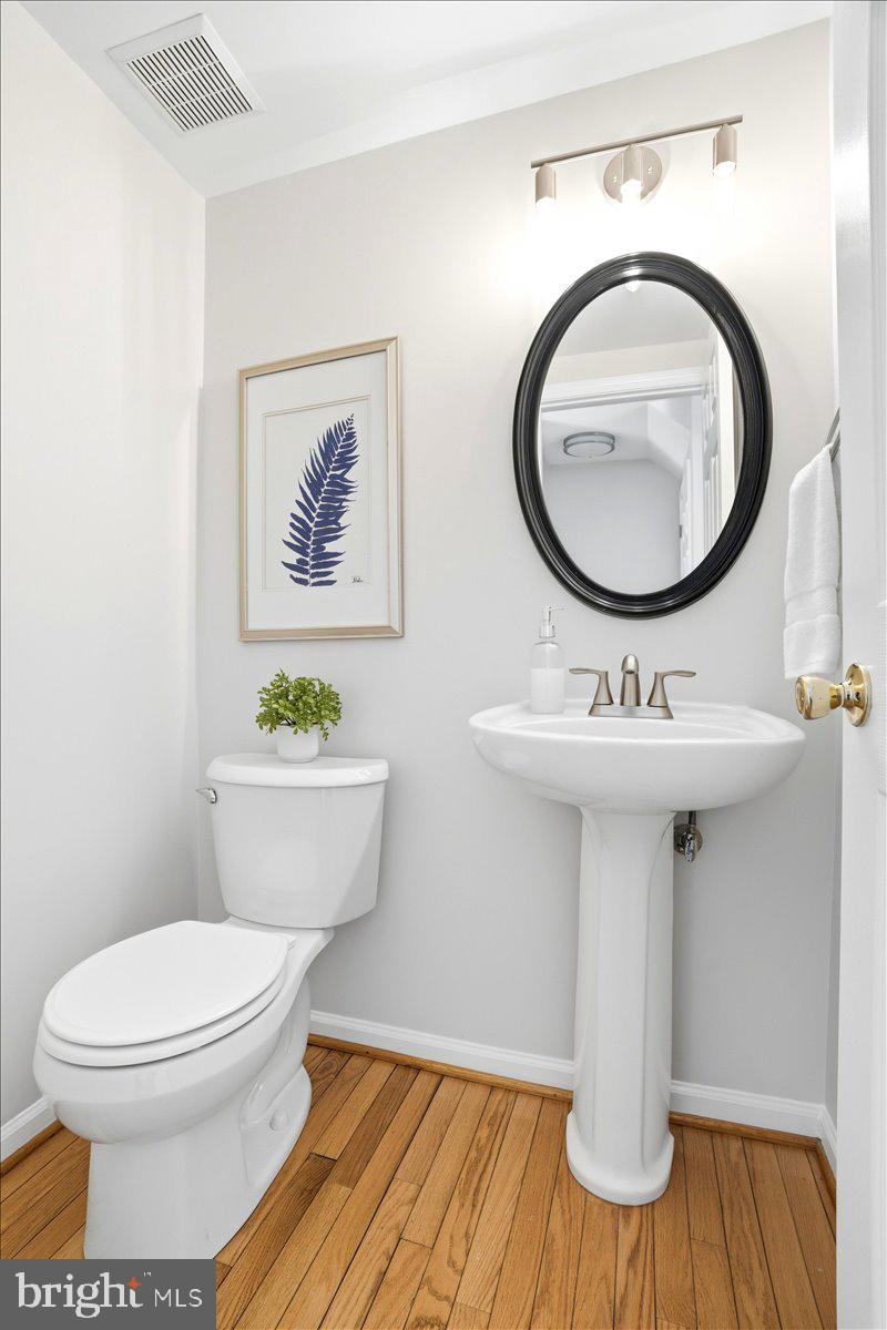 6770 Hemlock Point Road New Market, MD 21774 - Photo 13 of 53 Main Level Half Bath