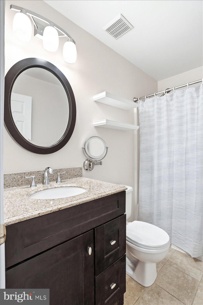 6770 Hemlock Point Road New Market, MD 21774 - Photo 23 of 53 Second Floor Full Bath