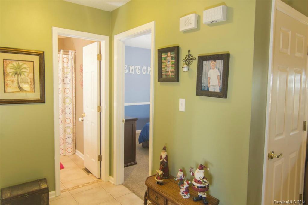 4128 Icard Ridge Road Hickory, NC 28601 - Photo 11 of 18 Gallery Image 11