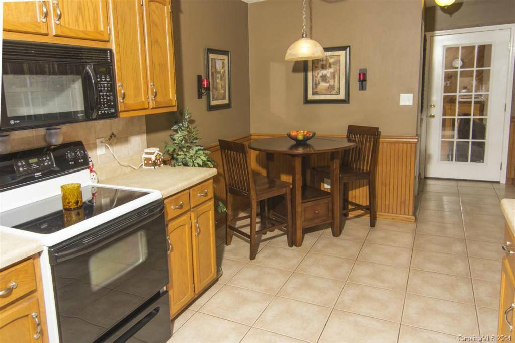 4128 Icard Ridge Road Hickory, NC 28601 - Photo 8 of 18 Gallery Image 8